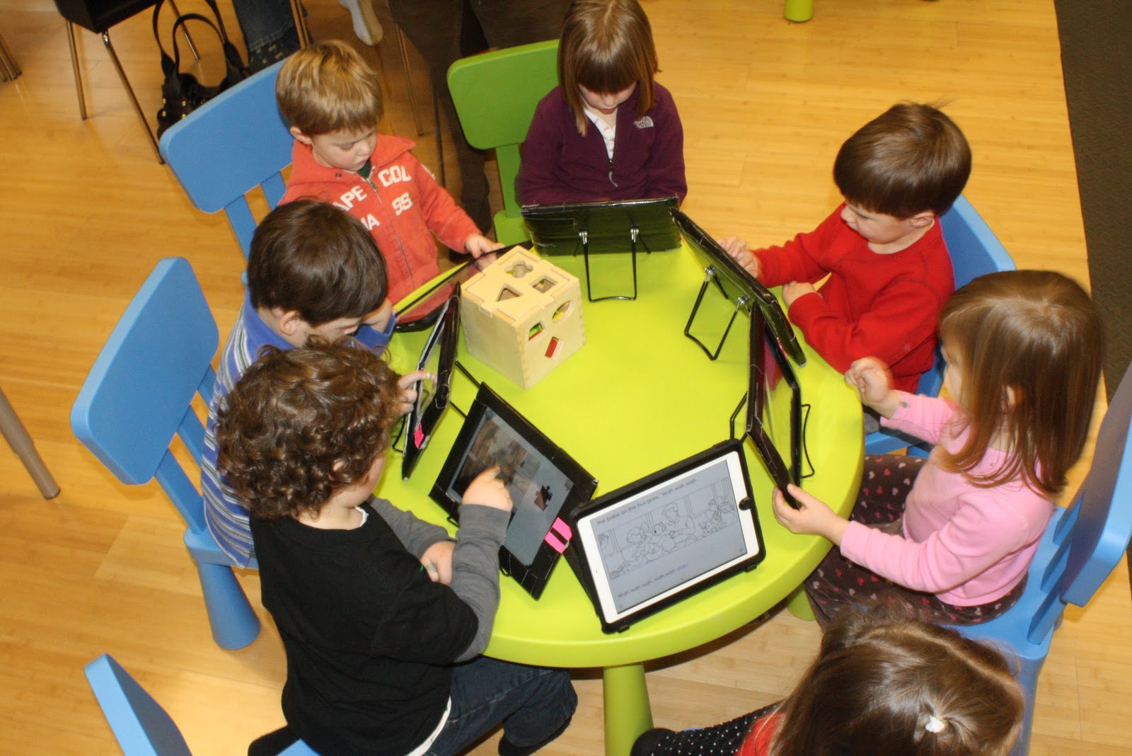 Использование игр в школе. Современные технологии для детей в детском саду. Инновации в детском саду. Современные технологии для дошкольников. Игровые занятия с детьми.
